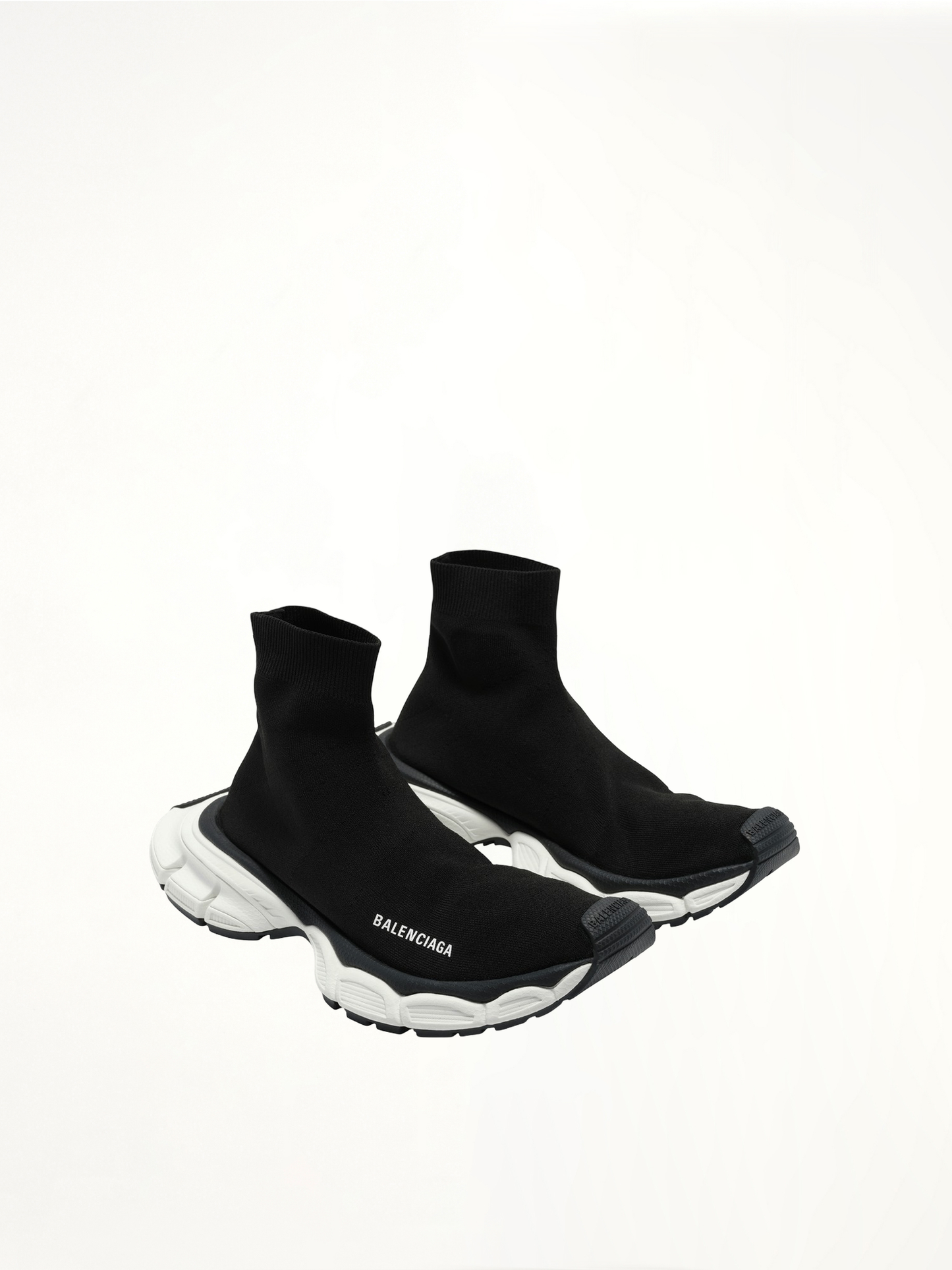 3XL Sock Sneaker in Black/White