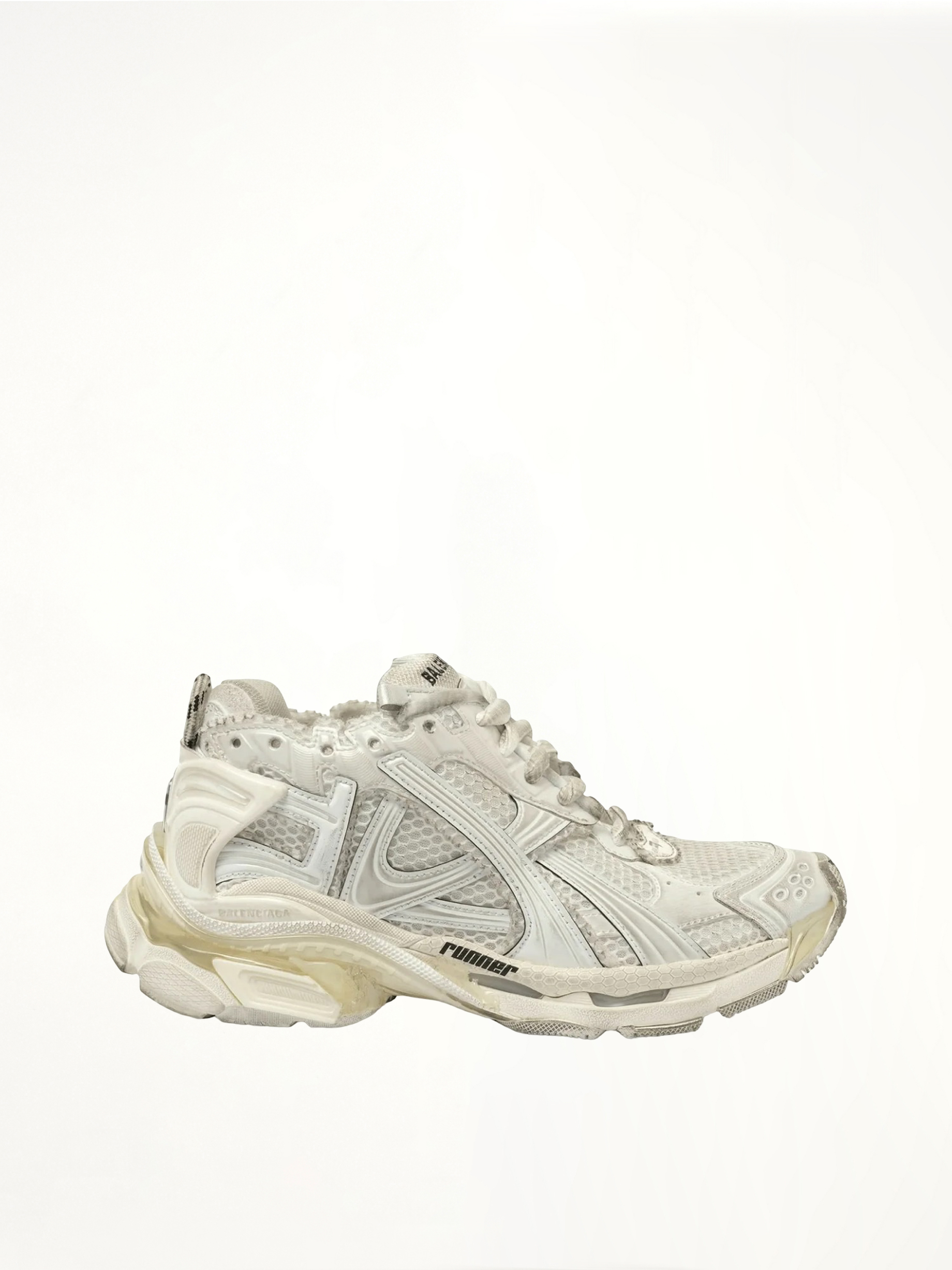 Runner Mesh Sneaker in White