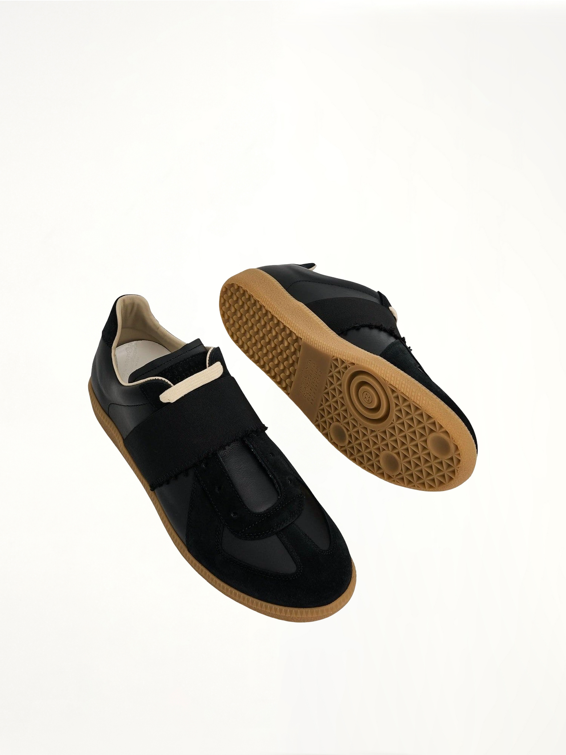 Replica Elastic Band Sneaker in Black Top View | MAISON MARGIELA