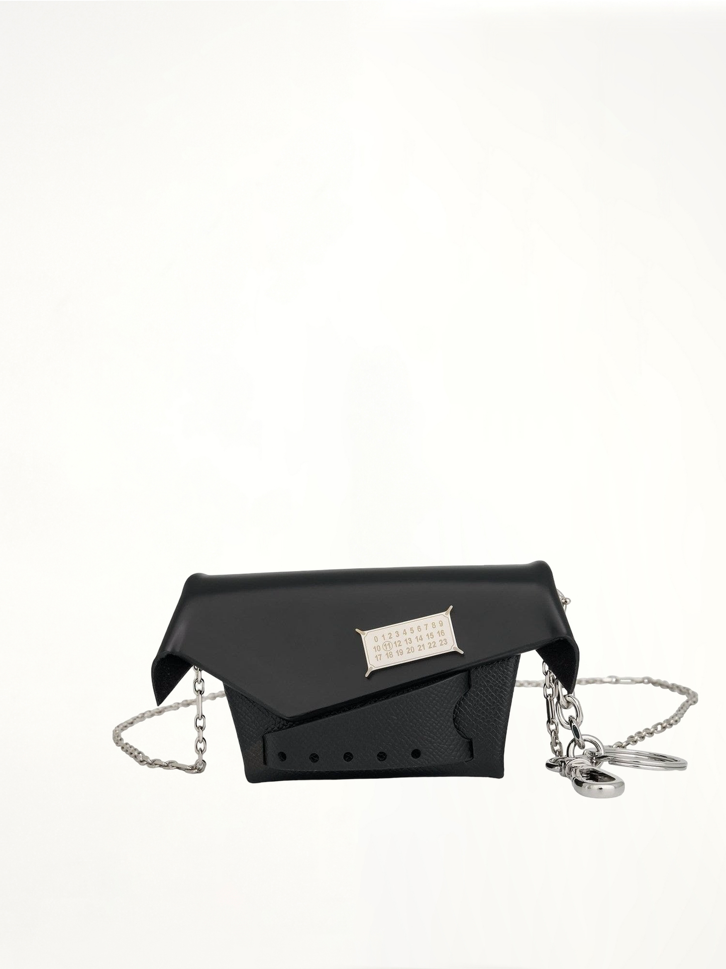 Small Snatched Bag in Black