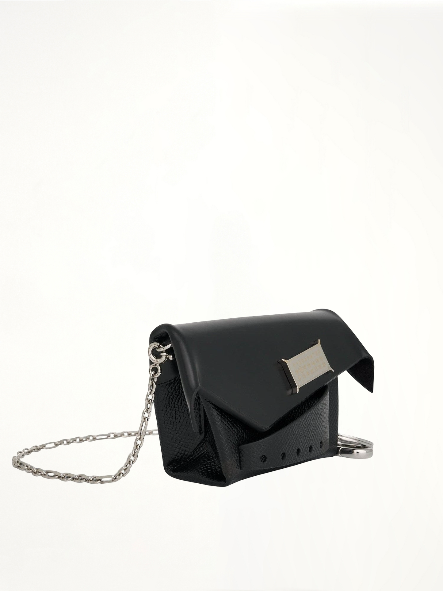 Small Snatched Bag in Black