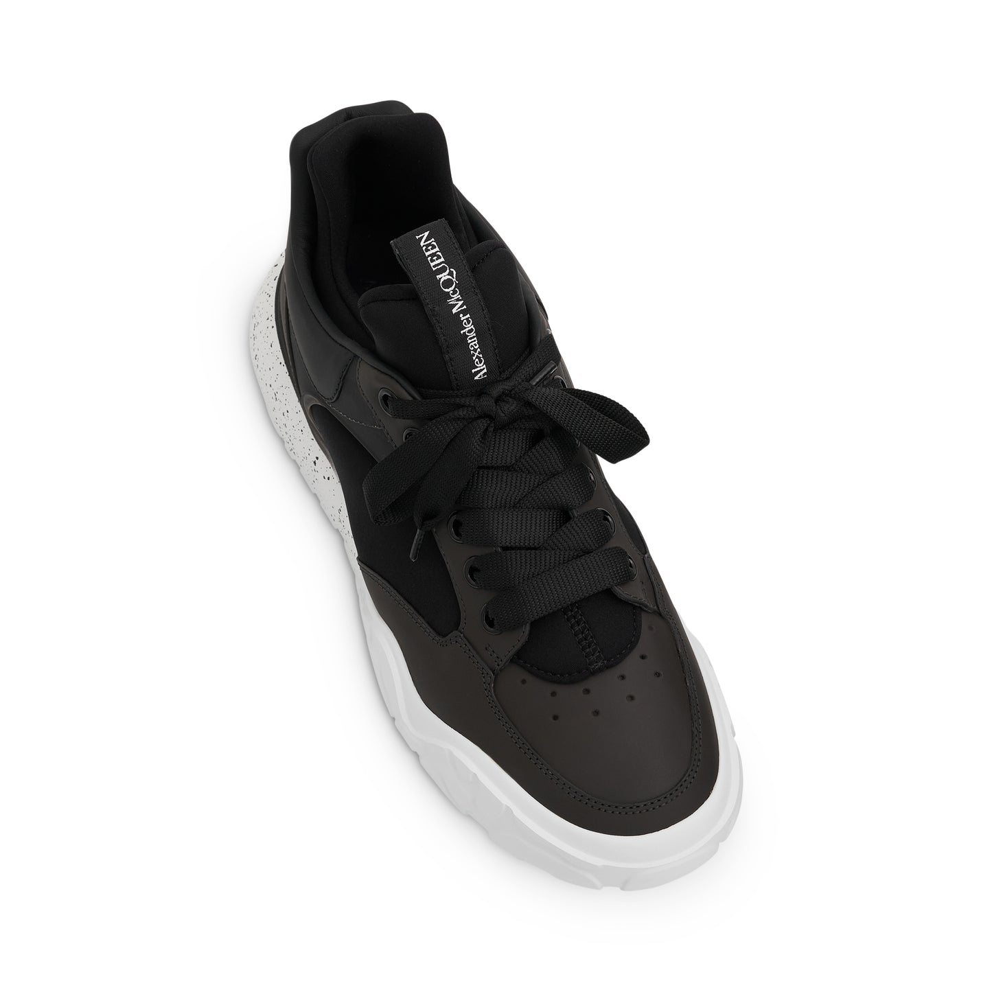 Court Tech Trainer in Black/White