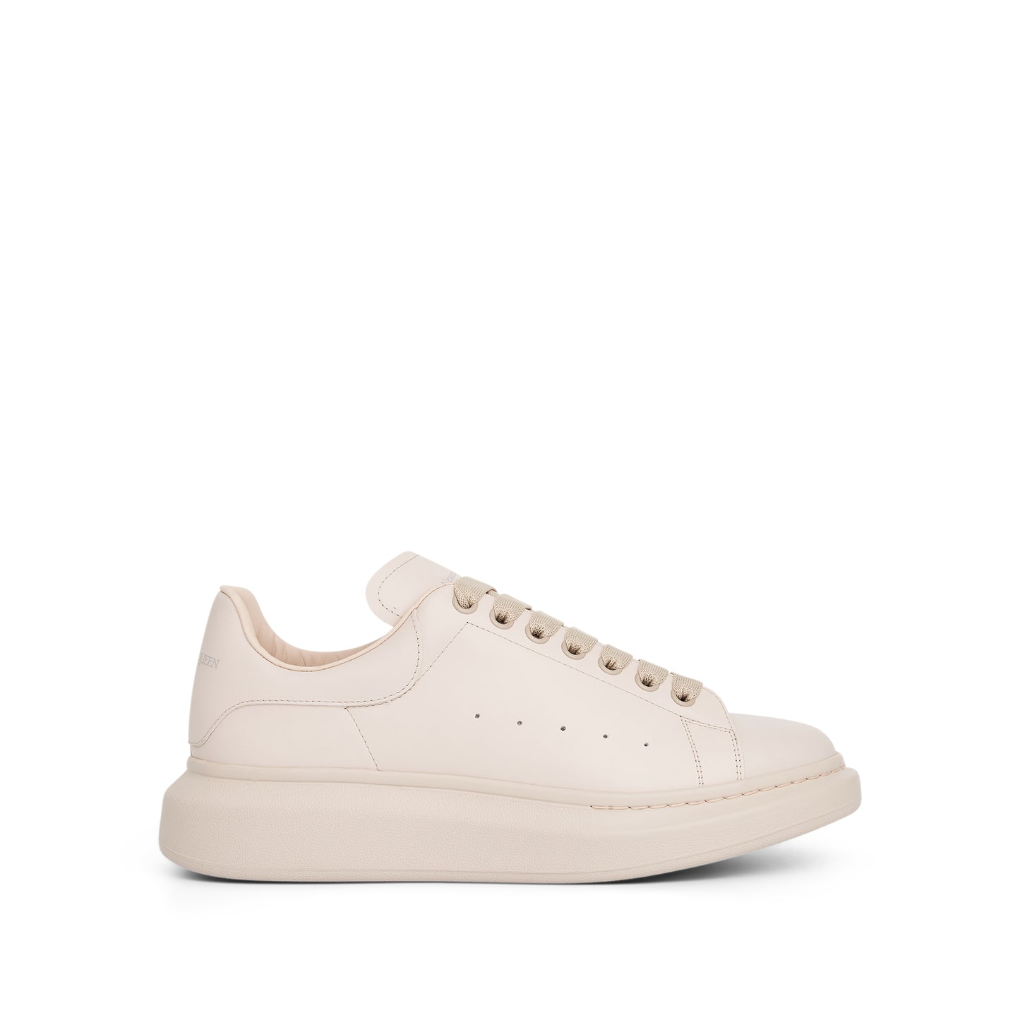 Larry Oversized Sneaker in Cream