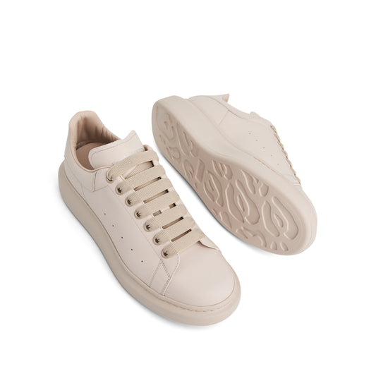 Larry Oversized Sneaker in Cream