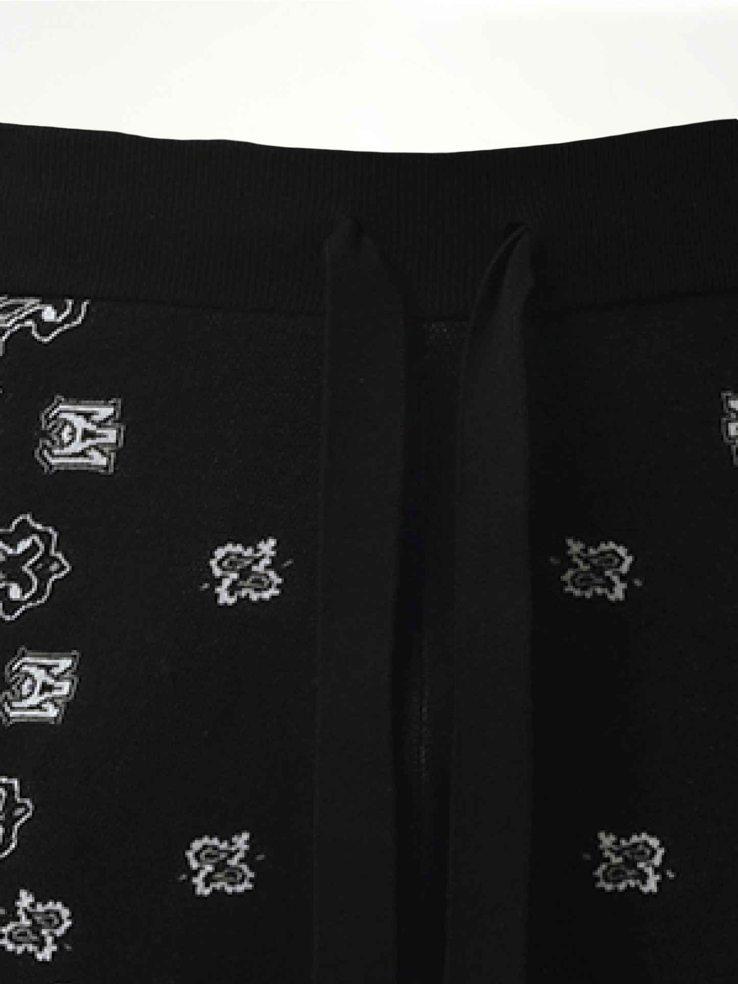 Bandana Shorts in Black/White