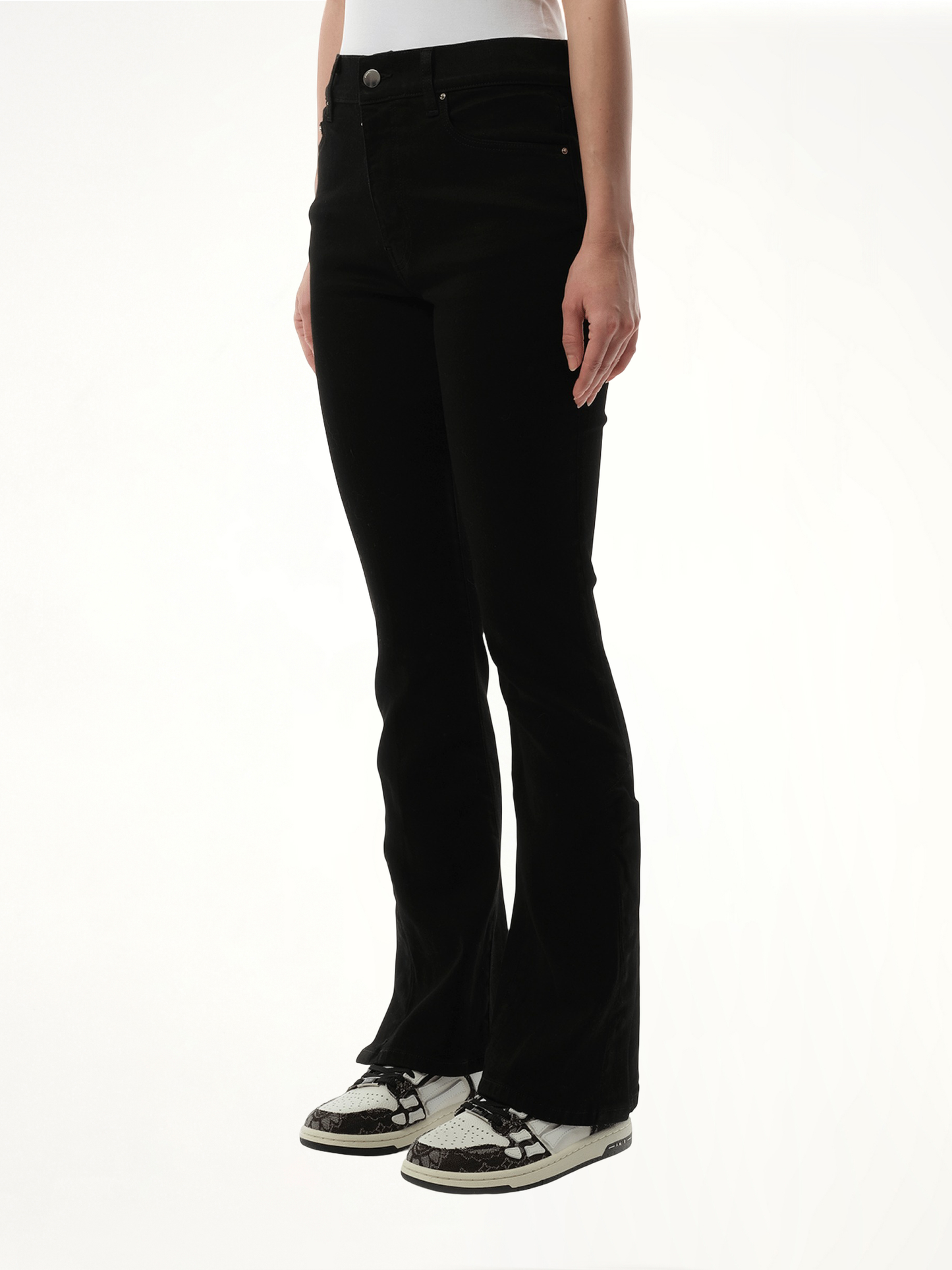 Kick Flare Jeans in Black OD