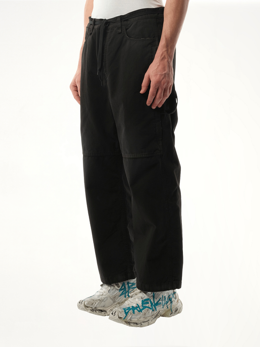 Cropped Skater Pants in Black
