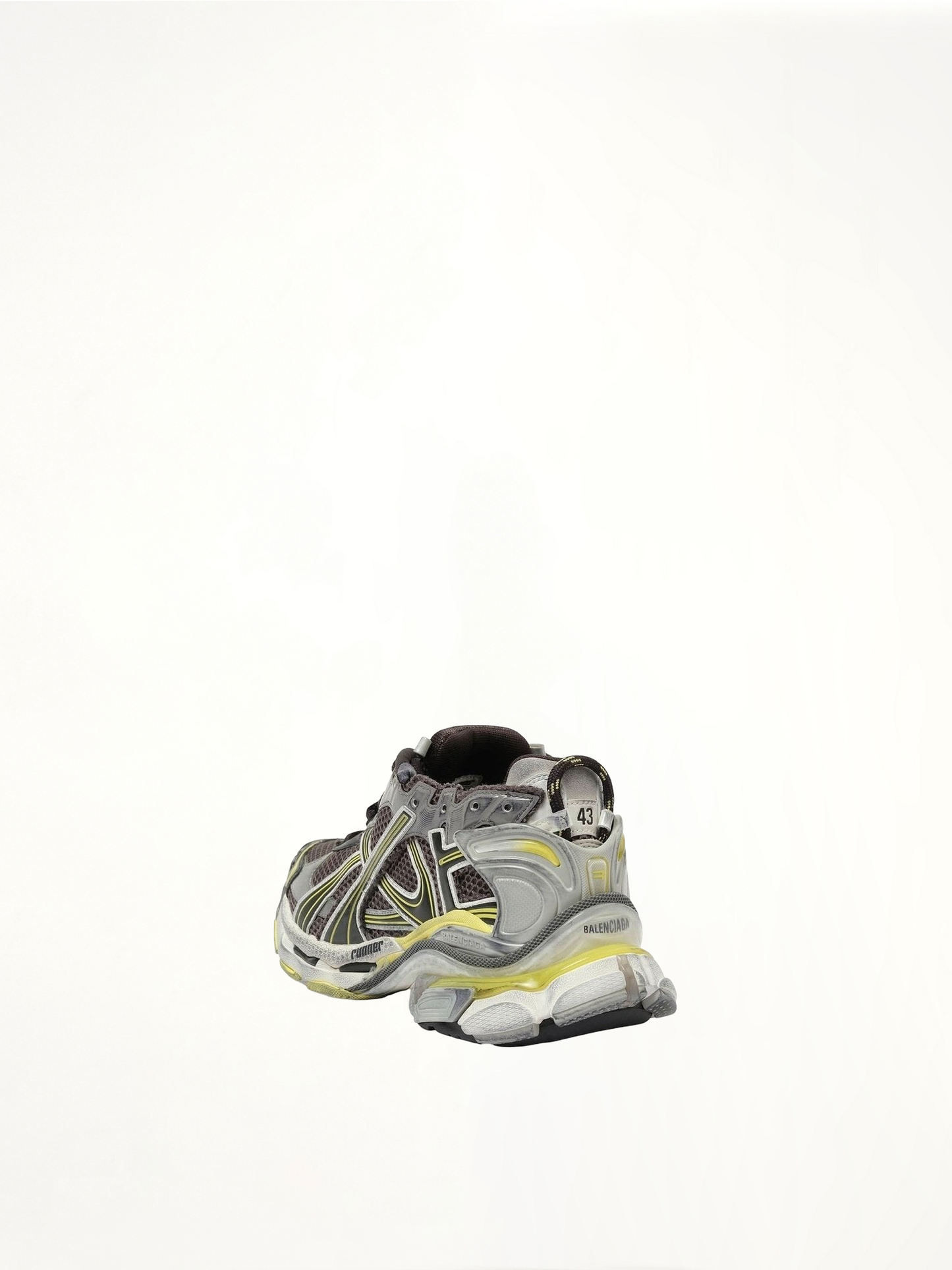 Runner Sneaker in Dark Grey/Yellow/White