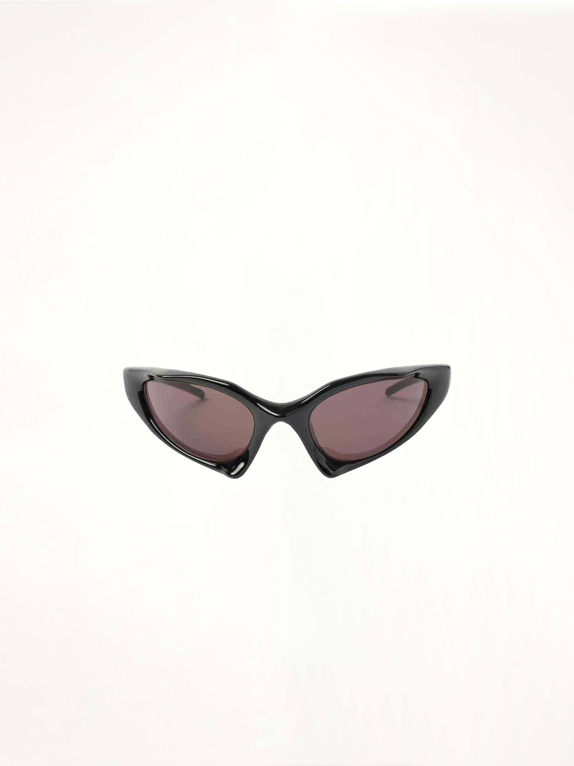 Runner Cat Sunglasses in Black