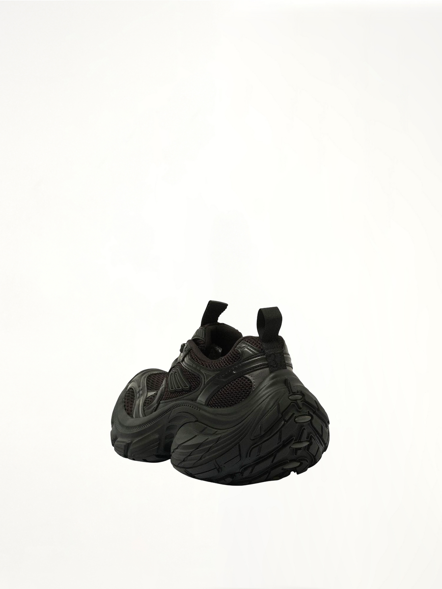 10XL Sneaker in Black Back View | BALENCIAGA