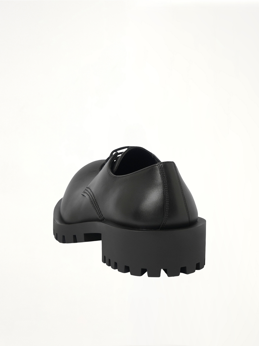 Hummer Derbie in Black Back View | BALENCIAGA