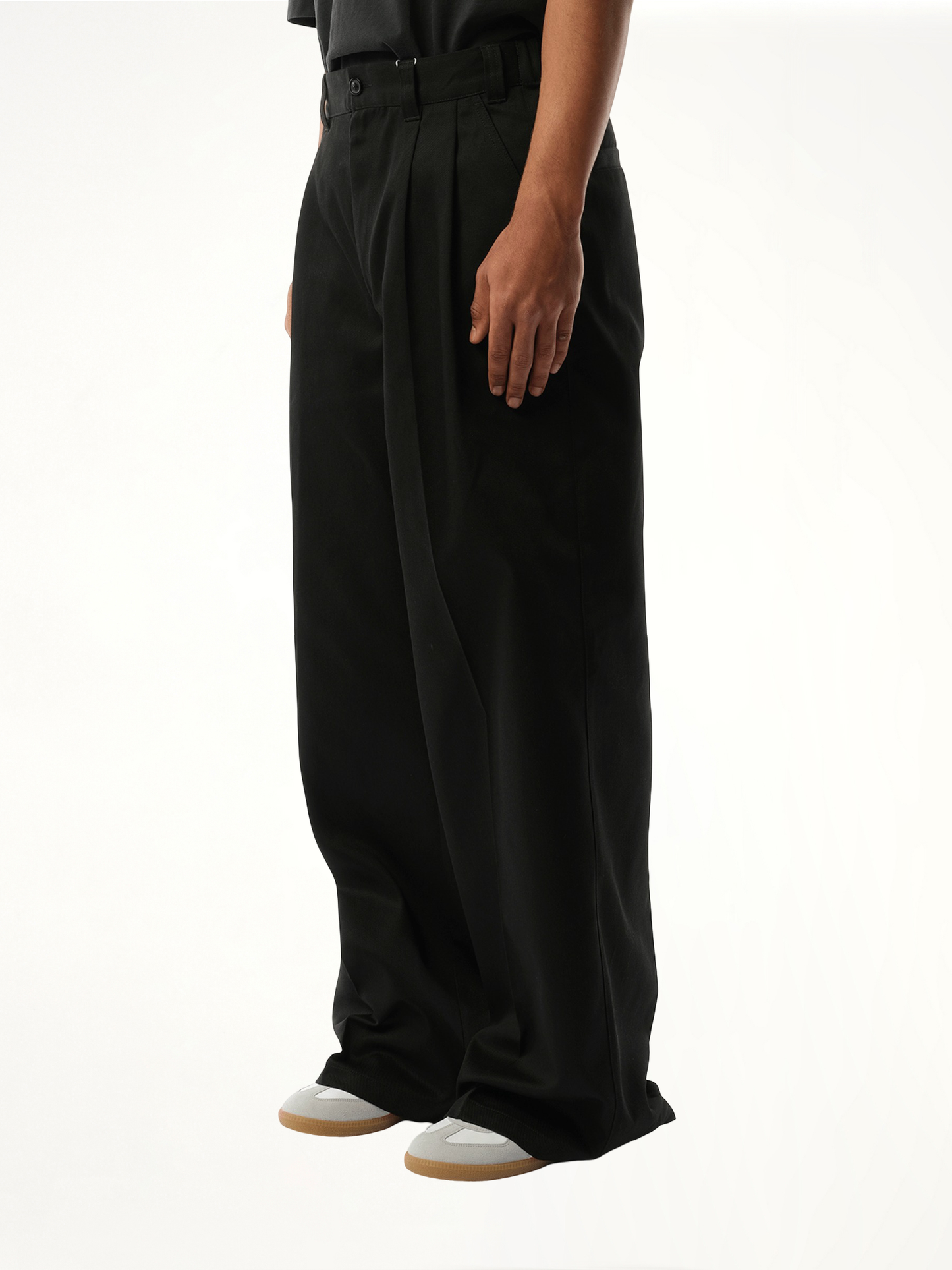 Skater Chino Pants in Black