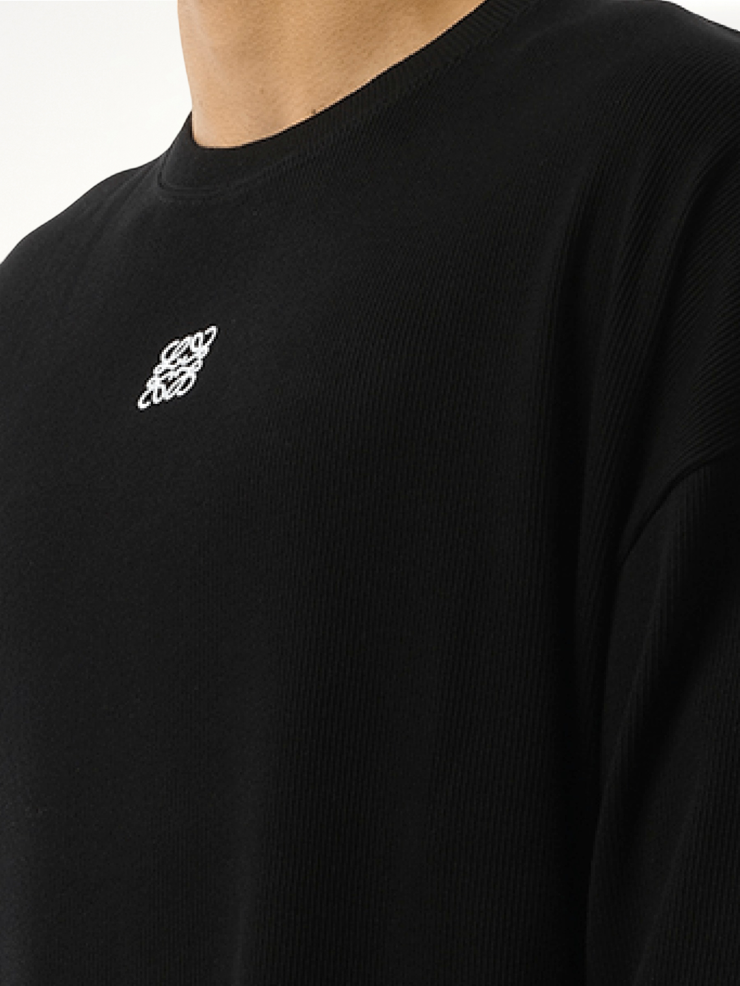 Long Sleeve Anagram T-Shirt in Black