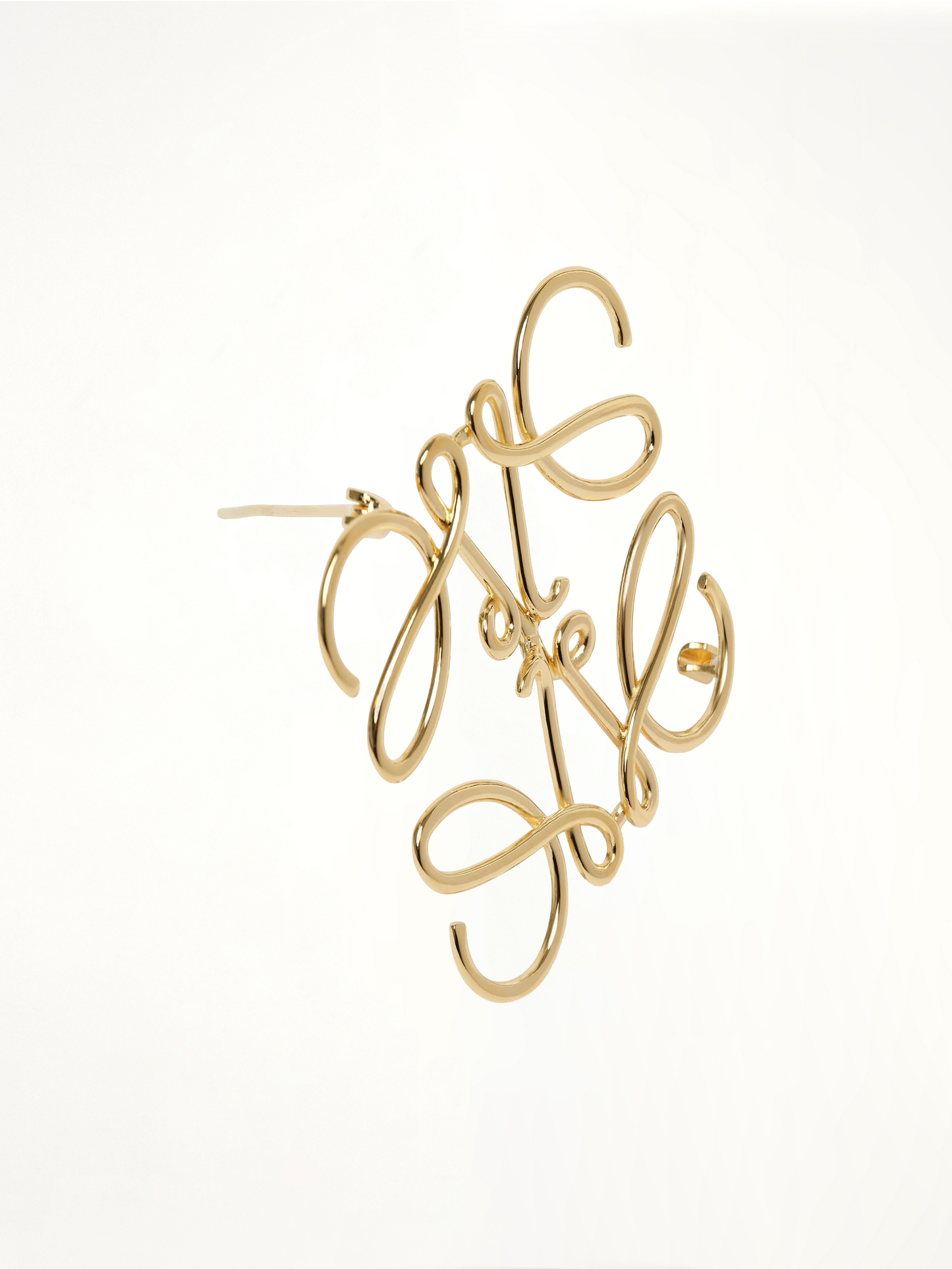 Anagram Brooch in Gold