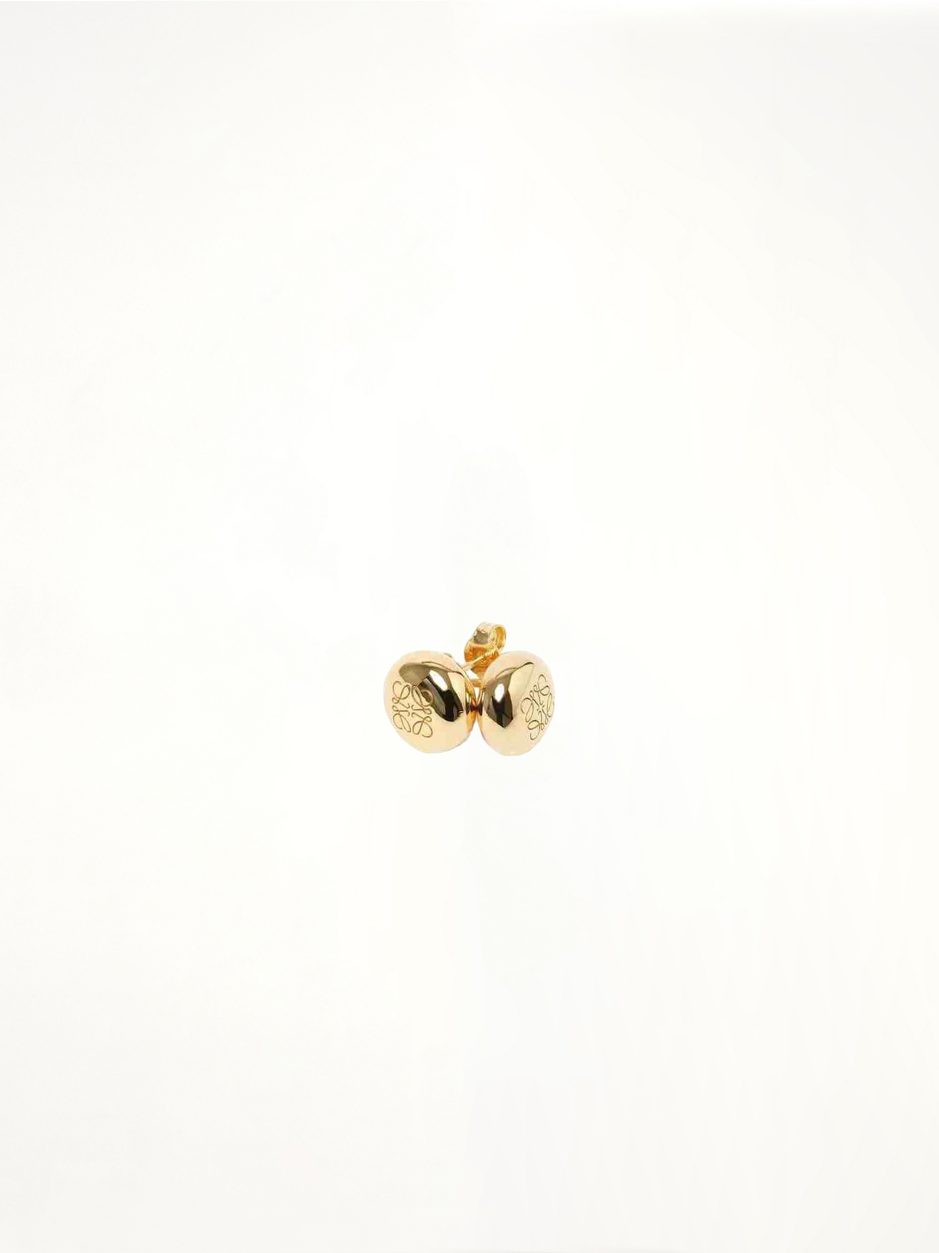 Anagram Pebble Stud Earrings in Gold