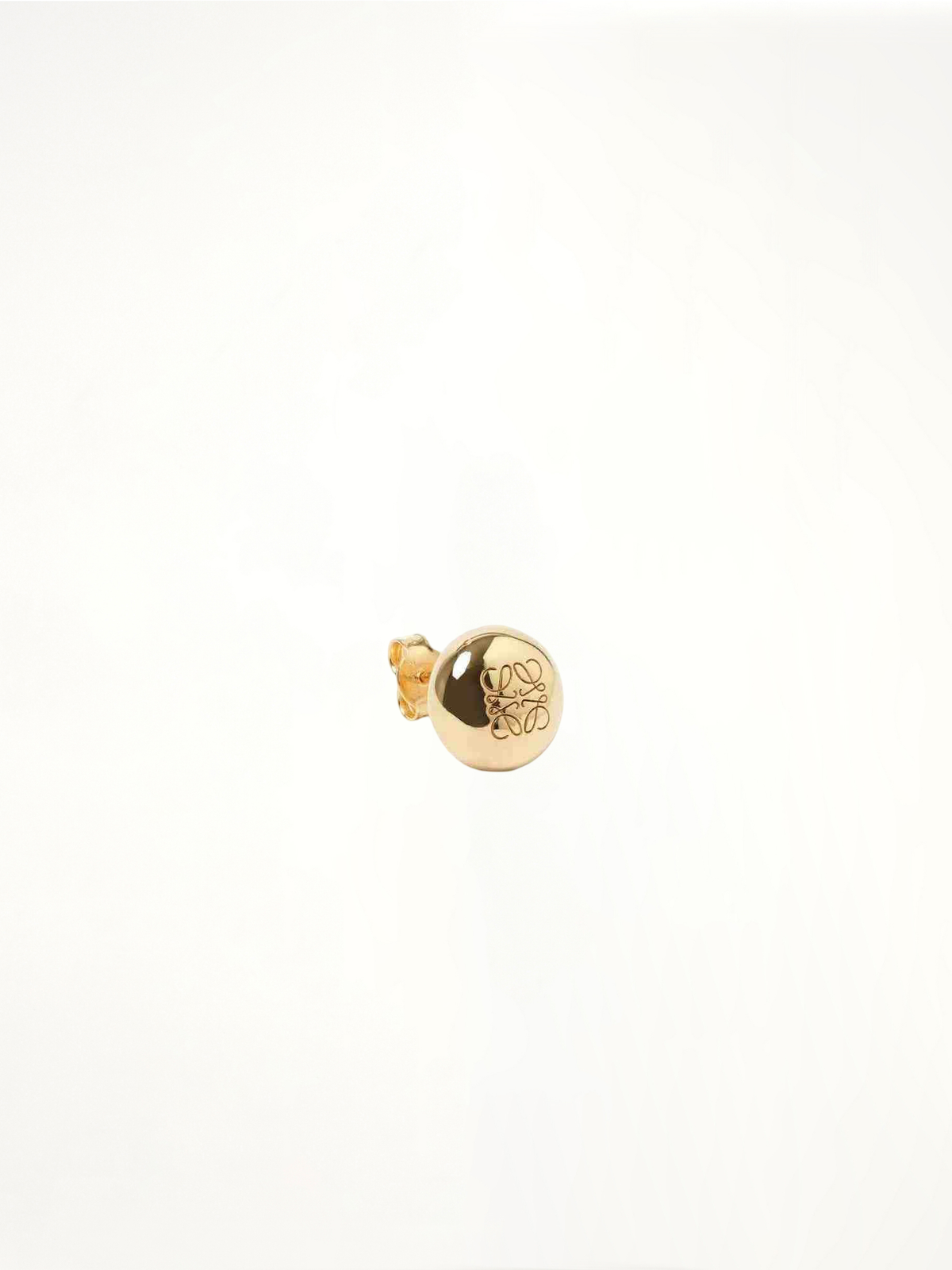 Anagram Pebble Stud Earrings in Gold