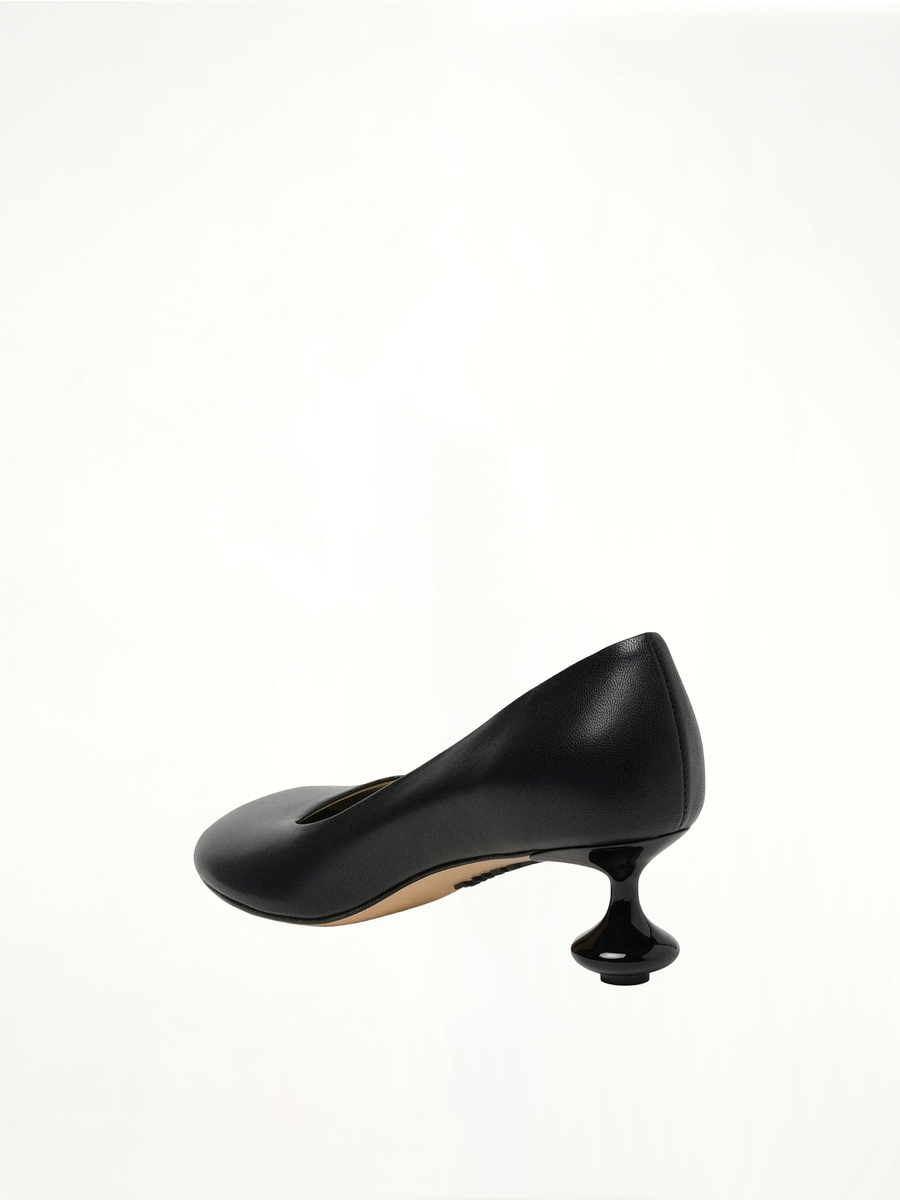 Toy Pump 45 in Black Back View | LOEWE