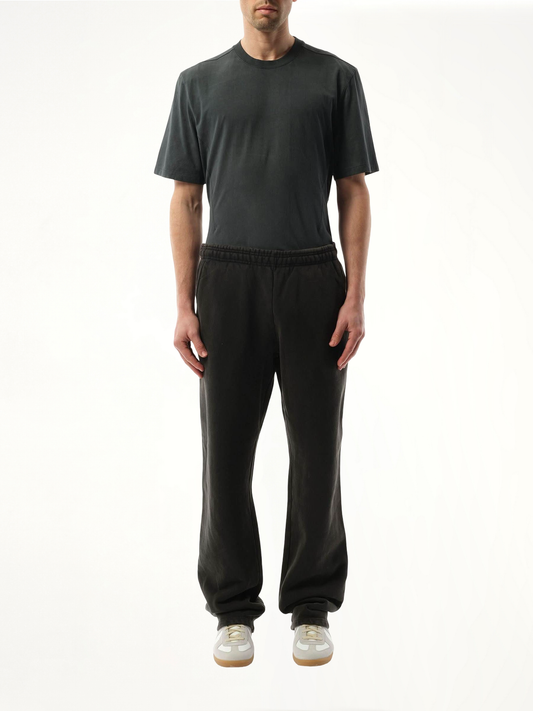 Straight-Leg Sweatpants in Washed Black