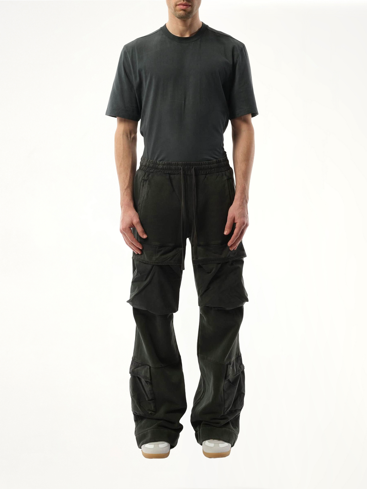 Utility Sweatpants in Washed Black