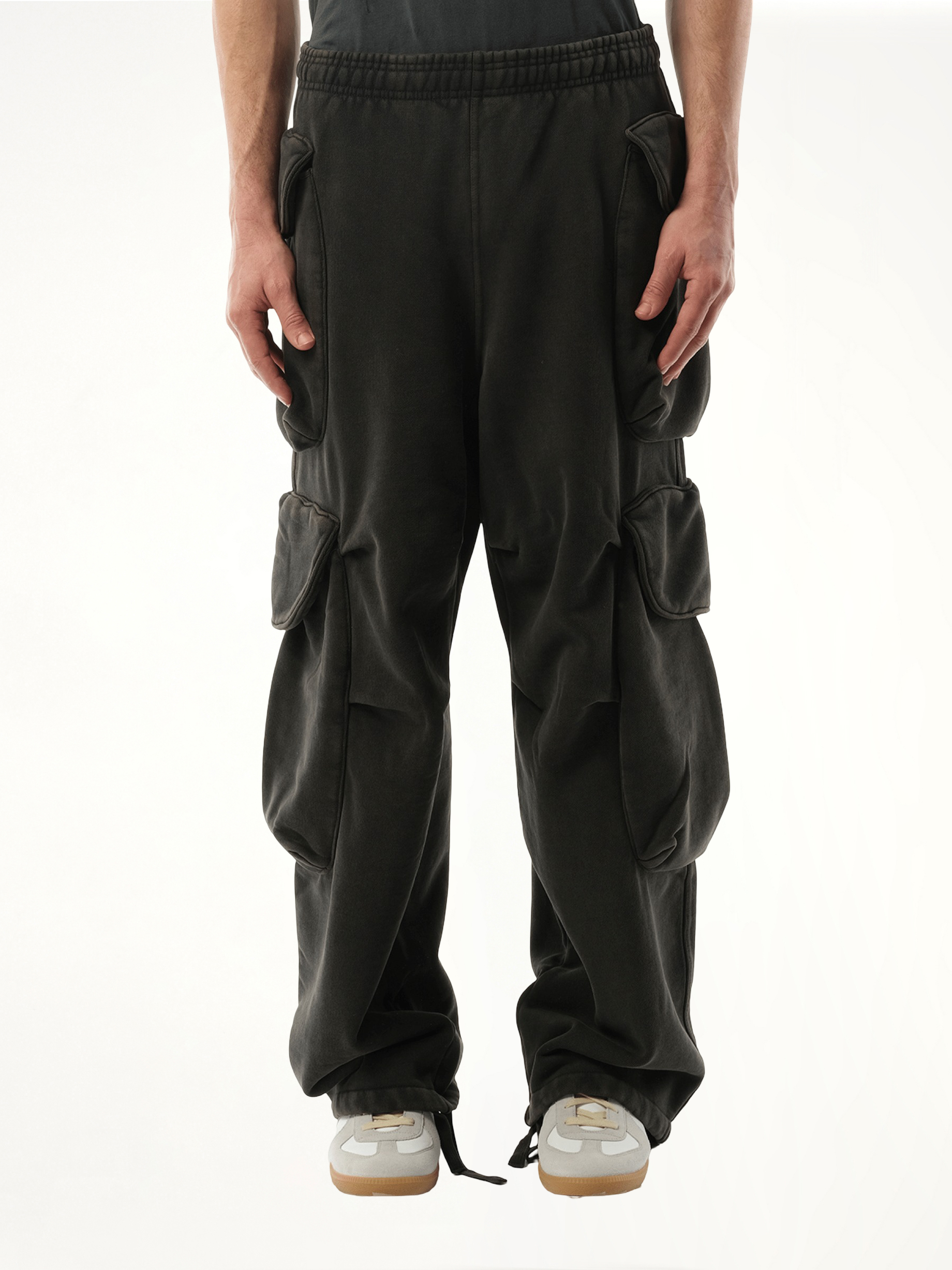 Heavy Gocar Sweatpants in Washed Black