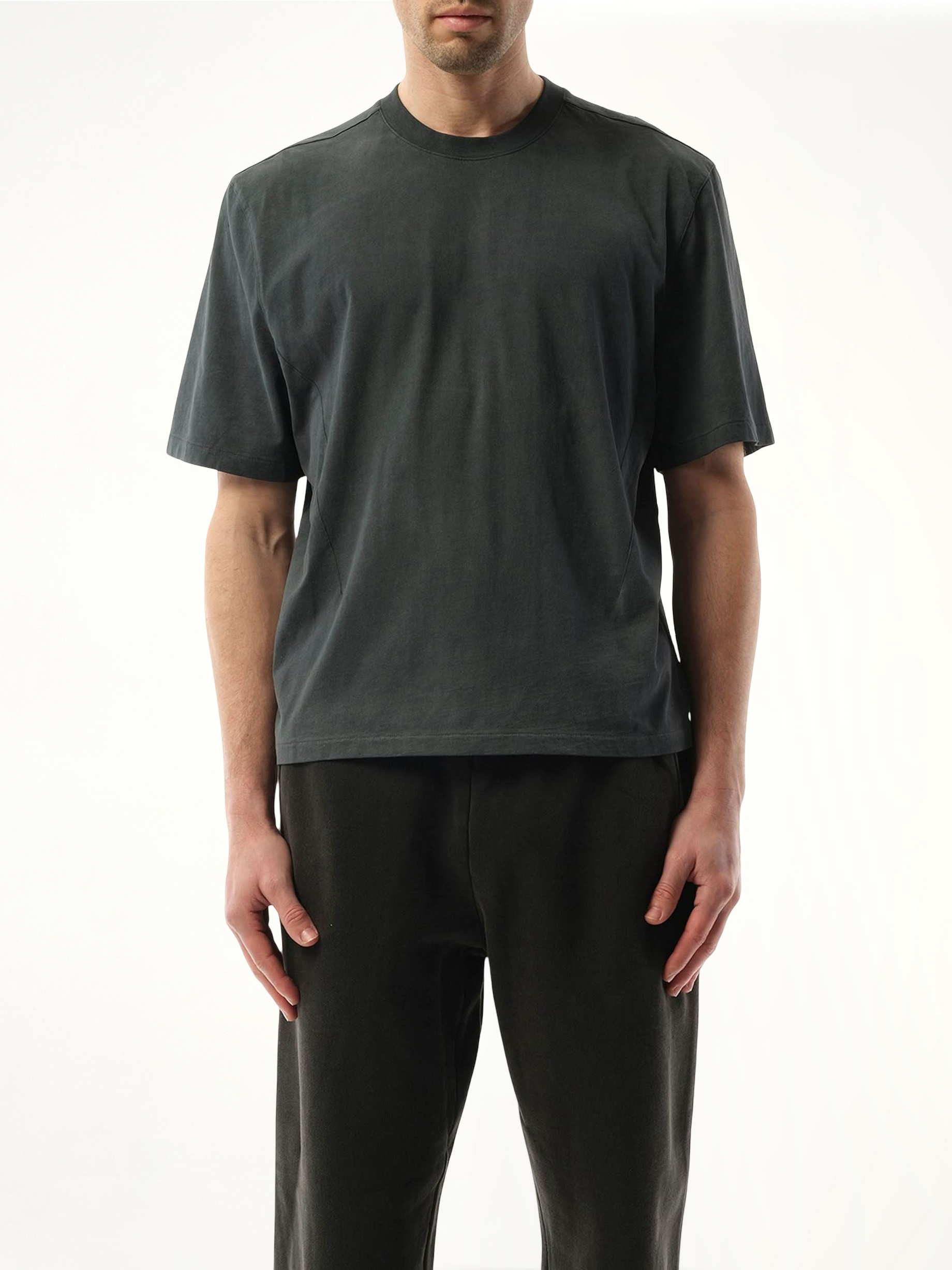 Dart T-Shirt in Washed Black