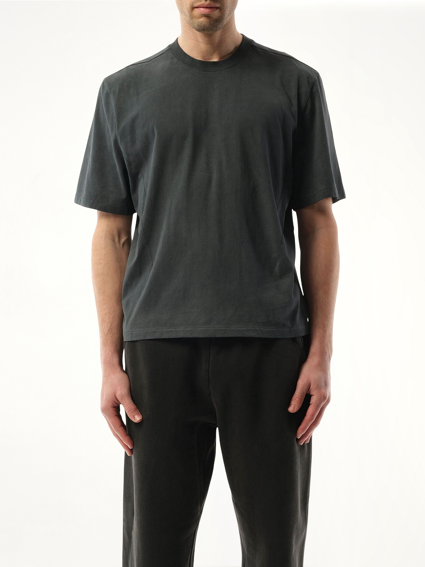 Dart T-Shirt in Washed Black