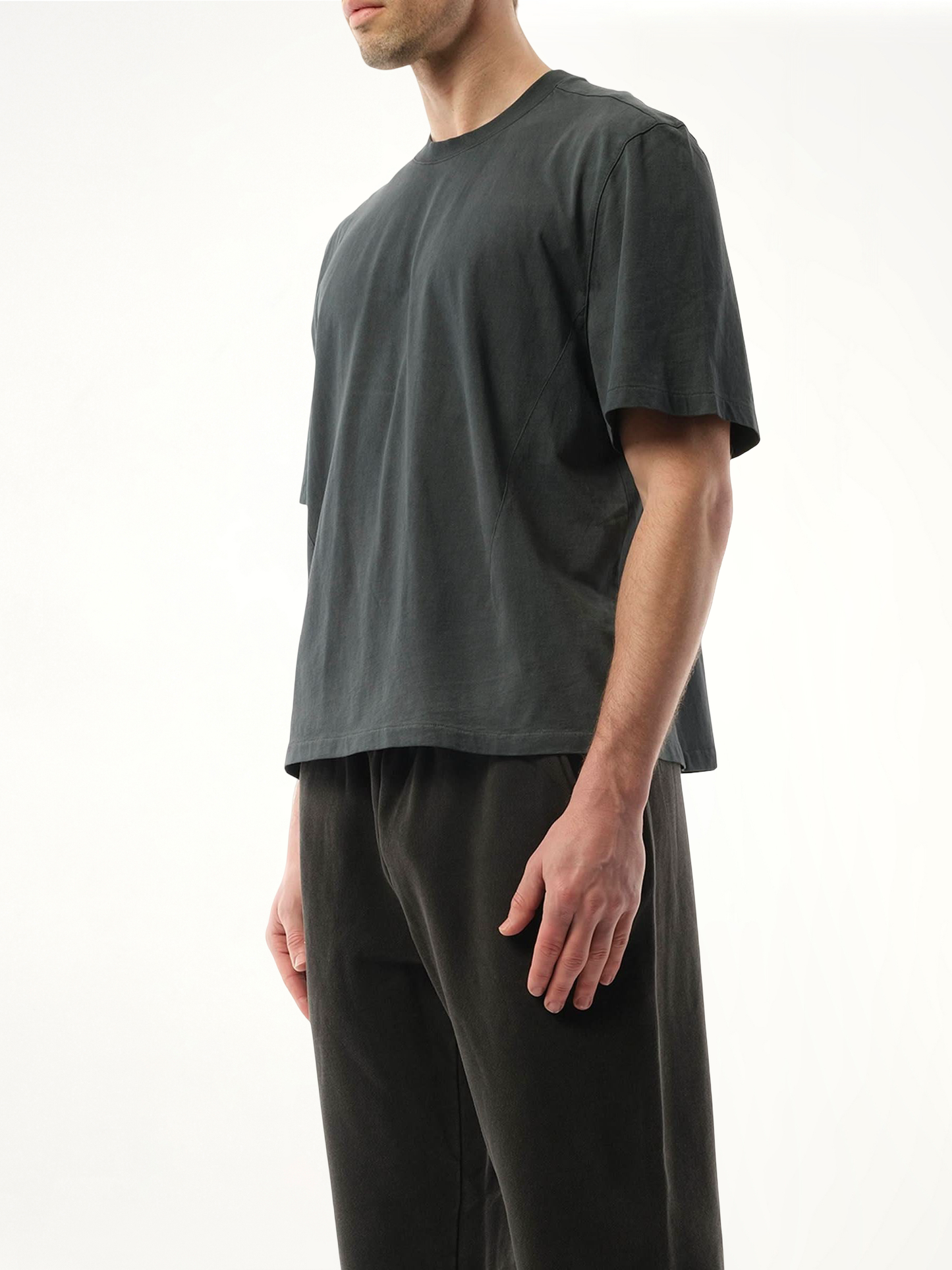 Dart T-Shirt in Washed Black