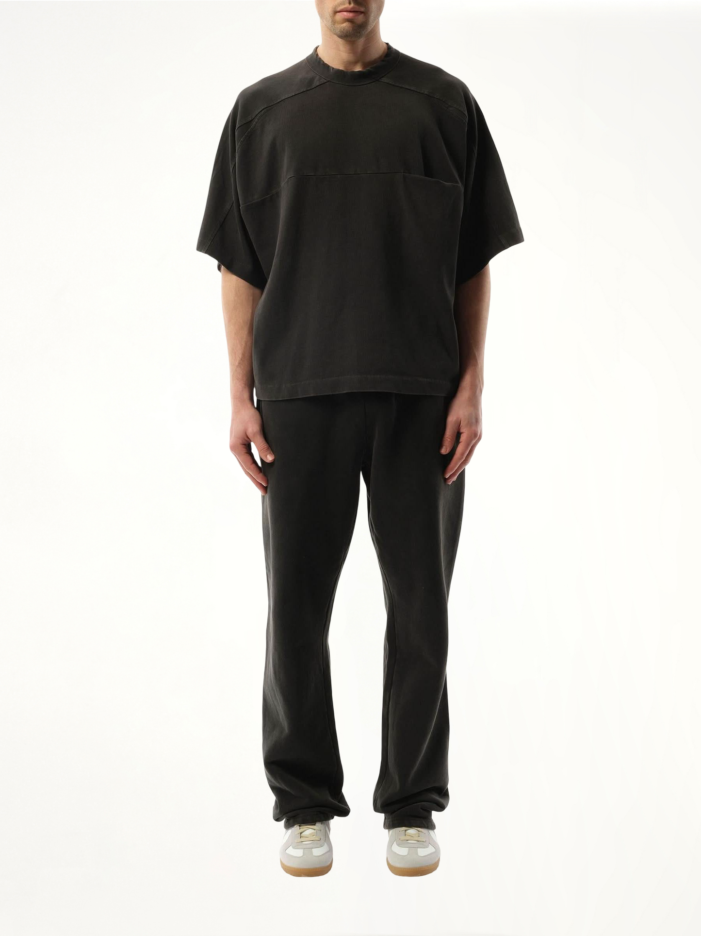Heavy Pocket T-Shirt in Washed Black