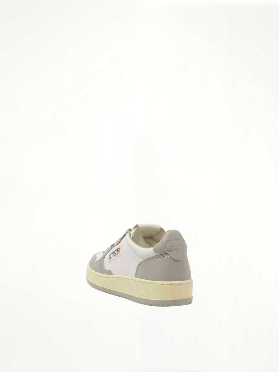 Medalist Low Bicolour Sneakers in White/Vapor Back View | AUTRY