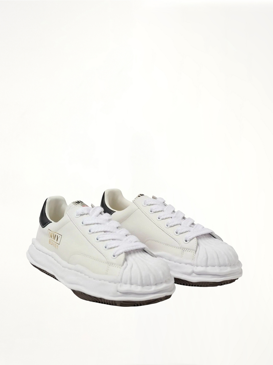 BLAKEY OG Leather Low Top Sneaker in White Front View | MAISON MIHARA YASUHIRO