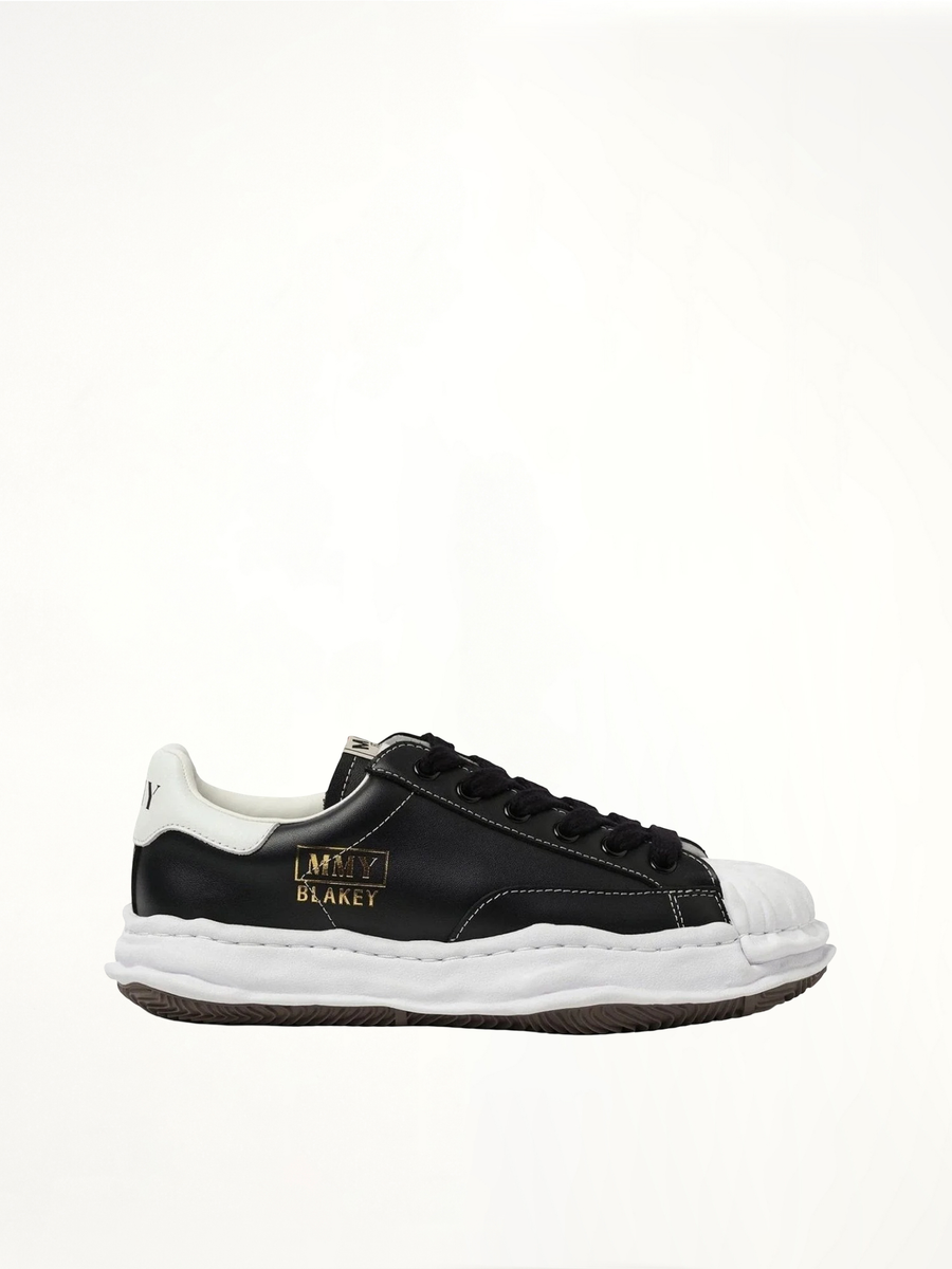 BLAKEY OG Leather Low Top Sneaker in Black Side View | MAISON MIHARA YASUHIRO