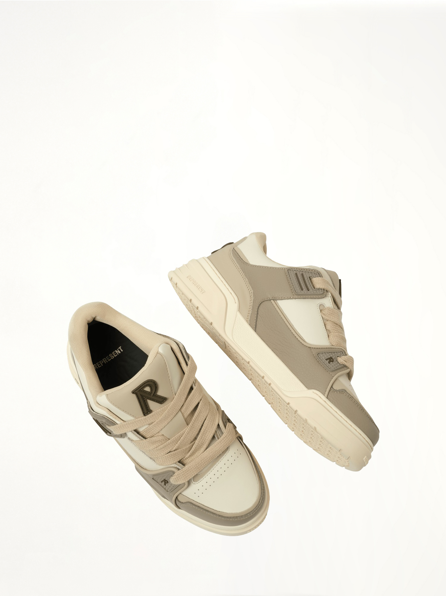 Studio Sneaker in Cashmere