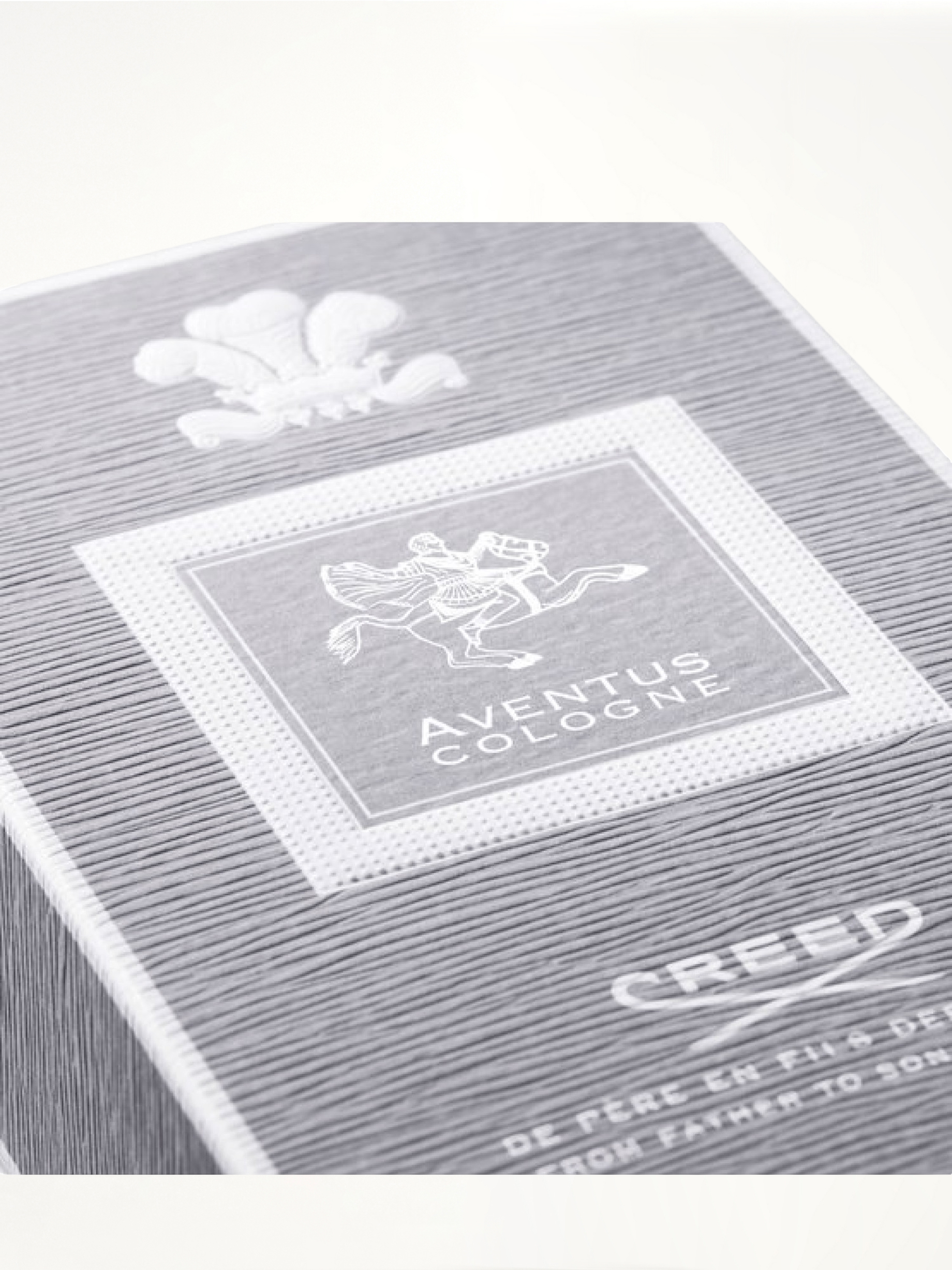 Aventus Cologne Perfume