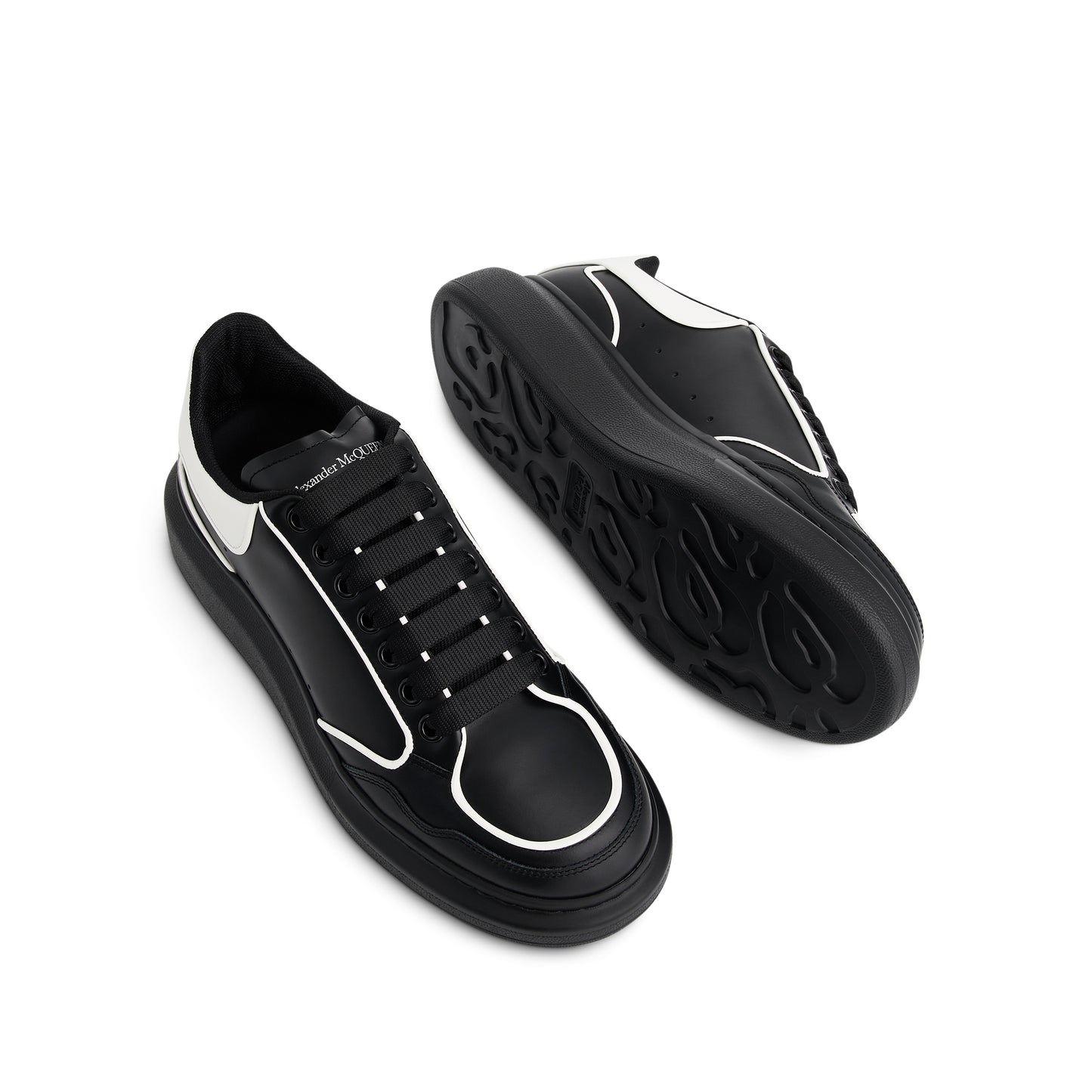 Larry Contrast Sneaker in Black/White