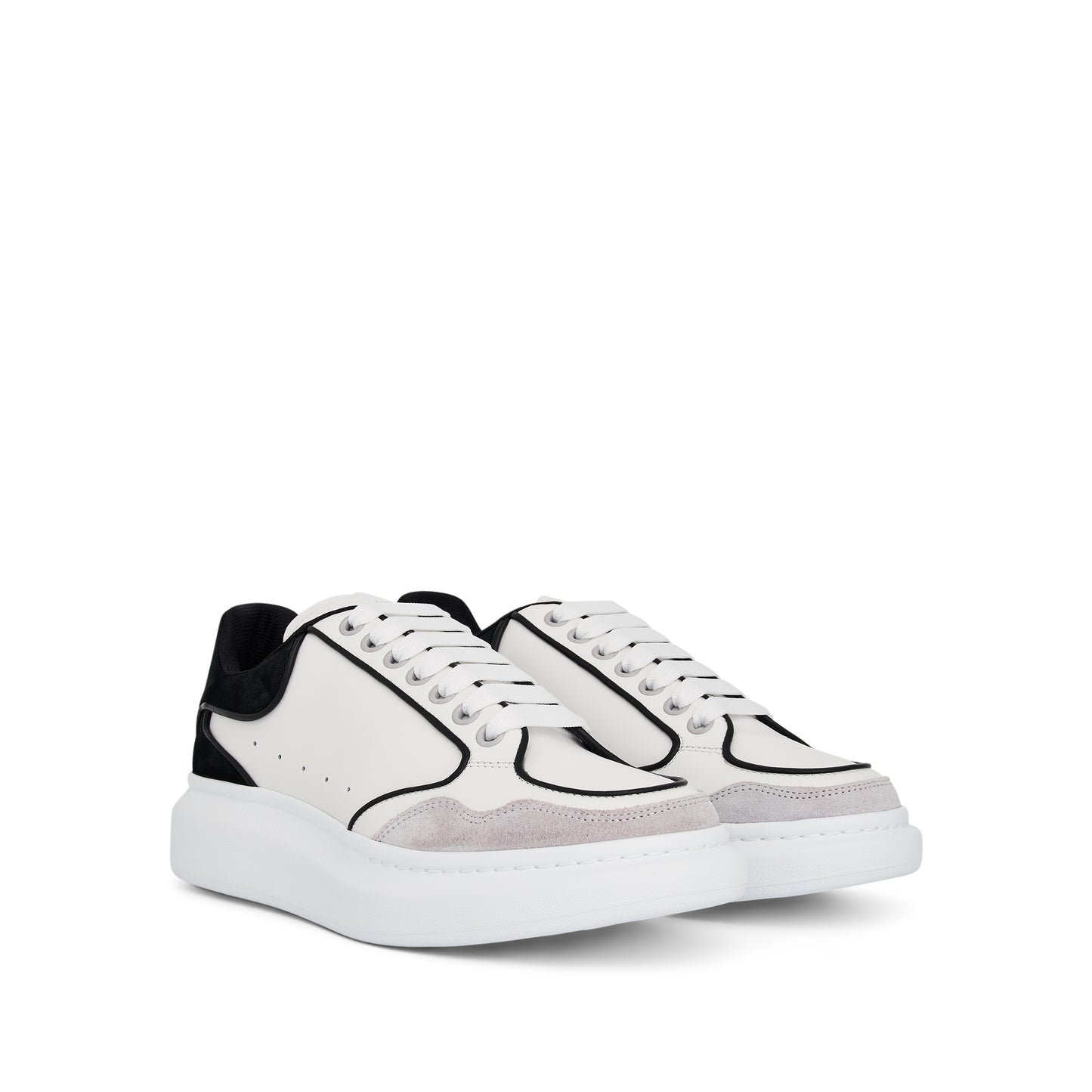 Larry Contrast Sneaker in White/Black