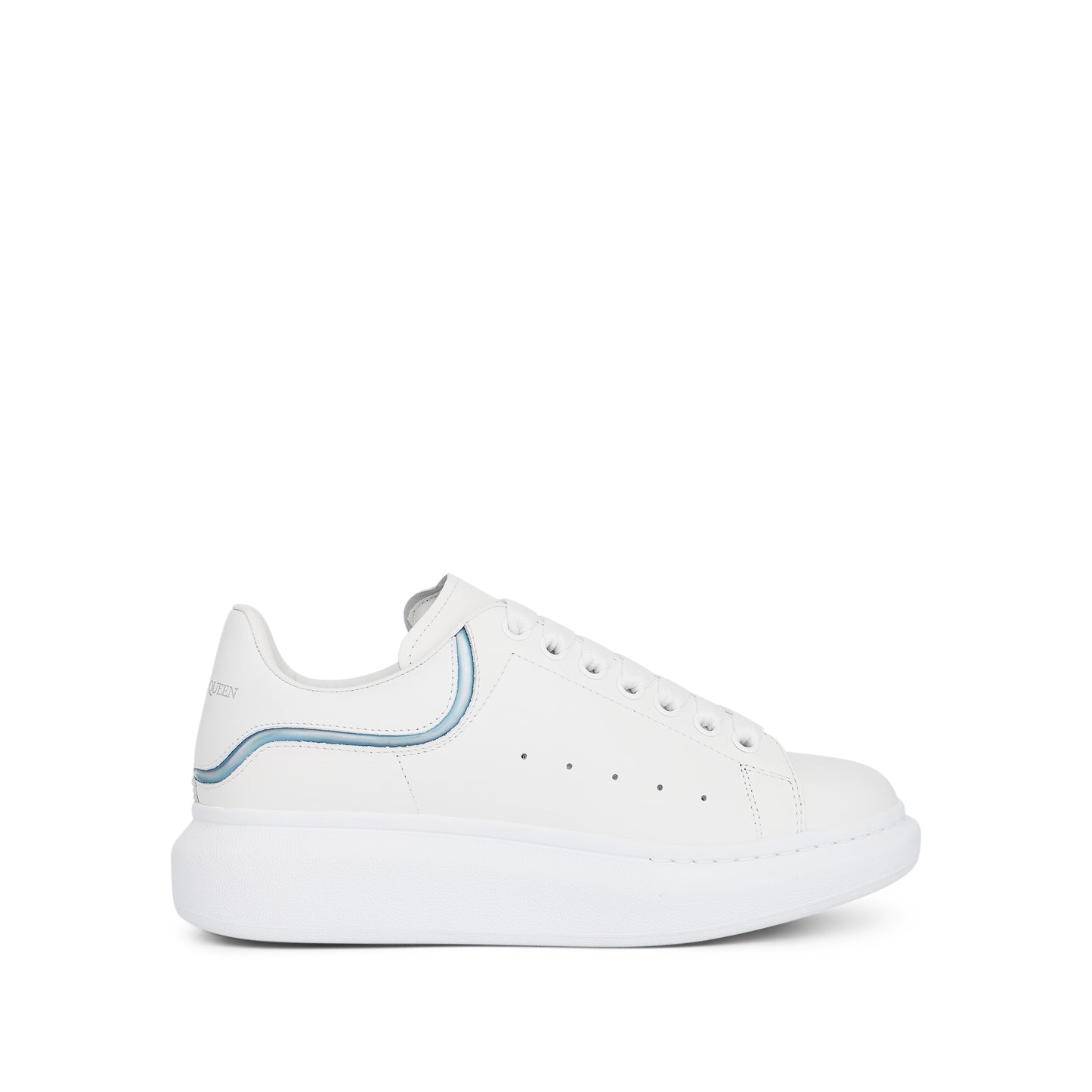 Larry Oversized Sneaker in White/Blue