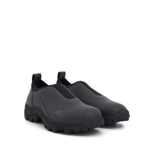 NC 1 Dirt Moc II Sneaker in Black