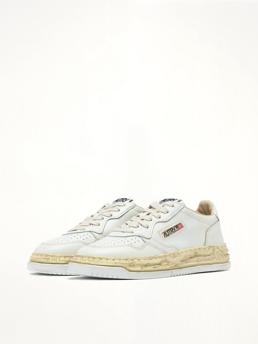 MMY Super Vintage Low Sneaker in White Front View | AUTRY