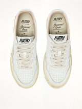 MMY Super Vintage Low Sneaker in White  | AUTRY
