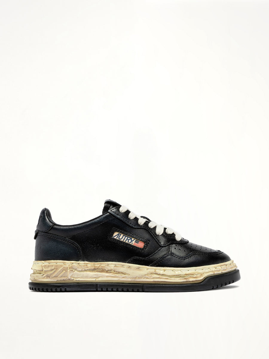MMY Super Vintage Low Sneaker in Black Side View | AUTRY