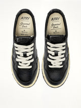 MMY Super Vintage Low Sneaker in Black  | AUTRY