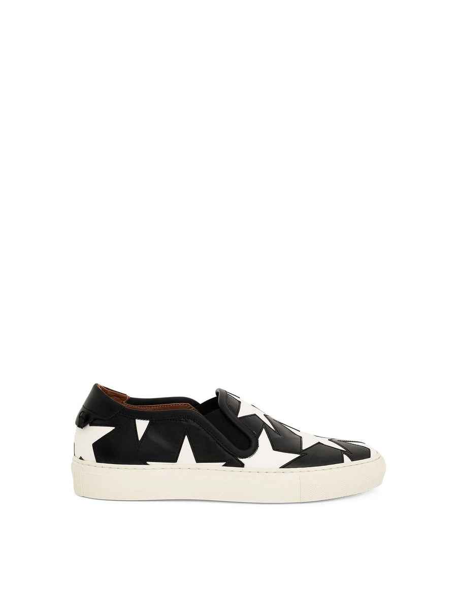Urban Street Knots Sneaker Side View | GIVENCHY