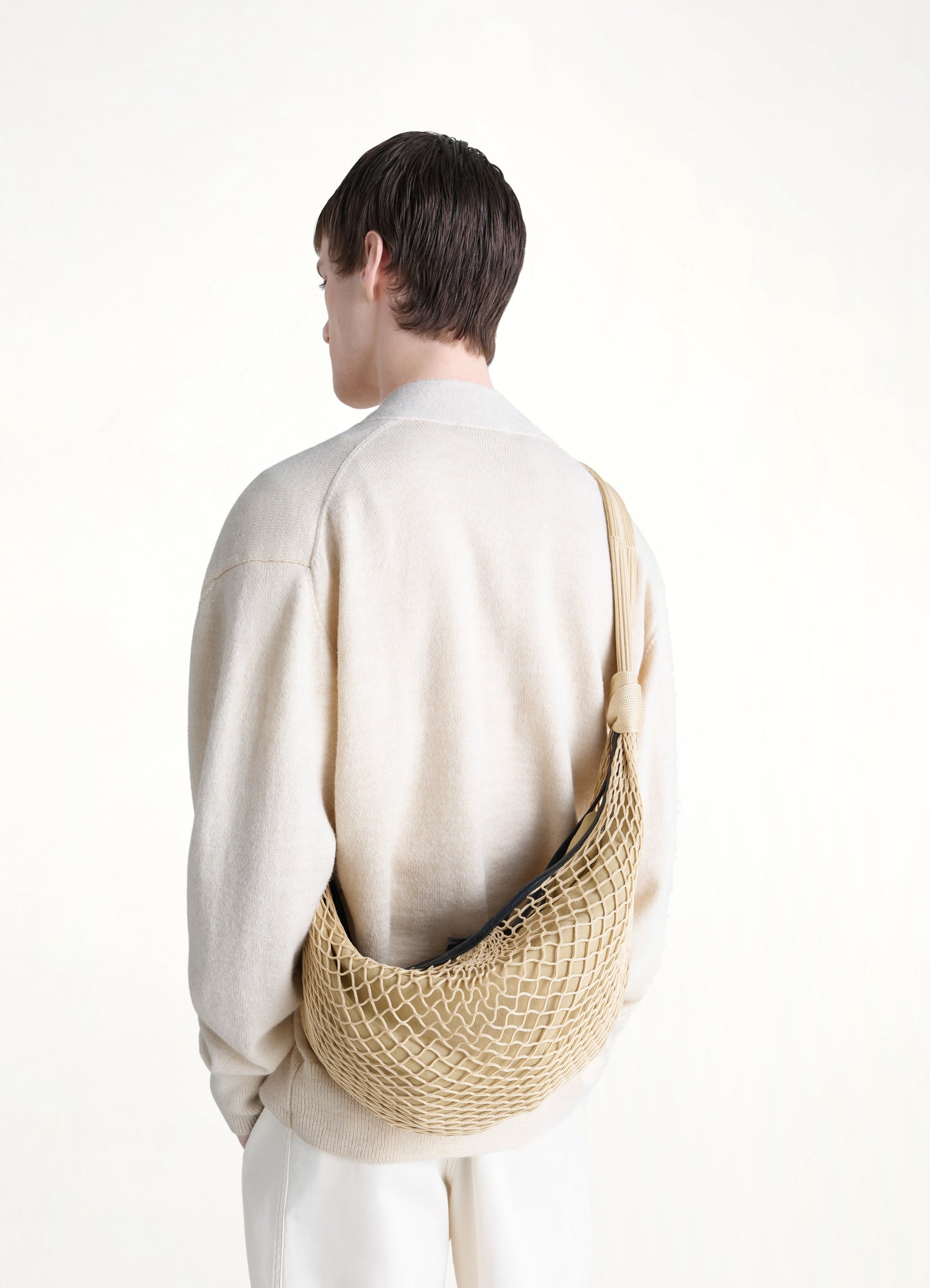 Croissant Filt Bag in Light Beige