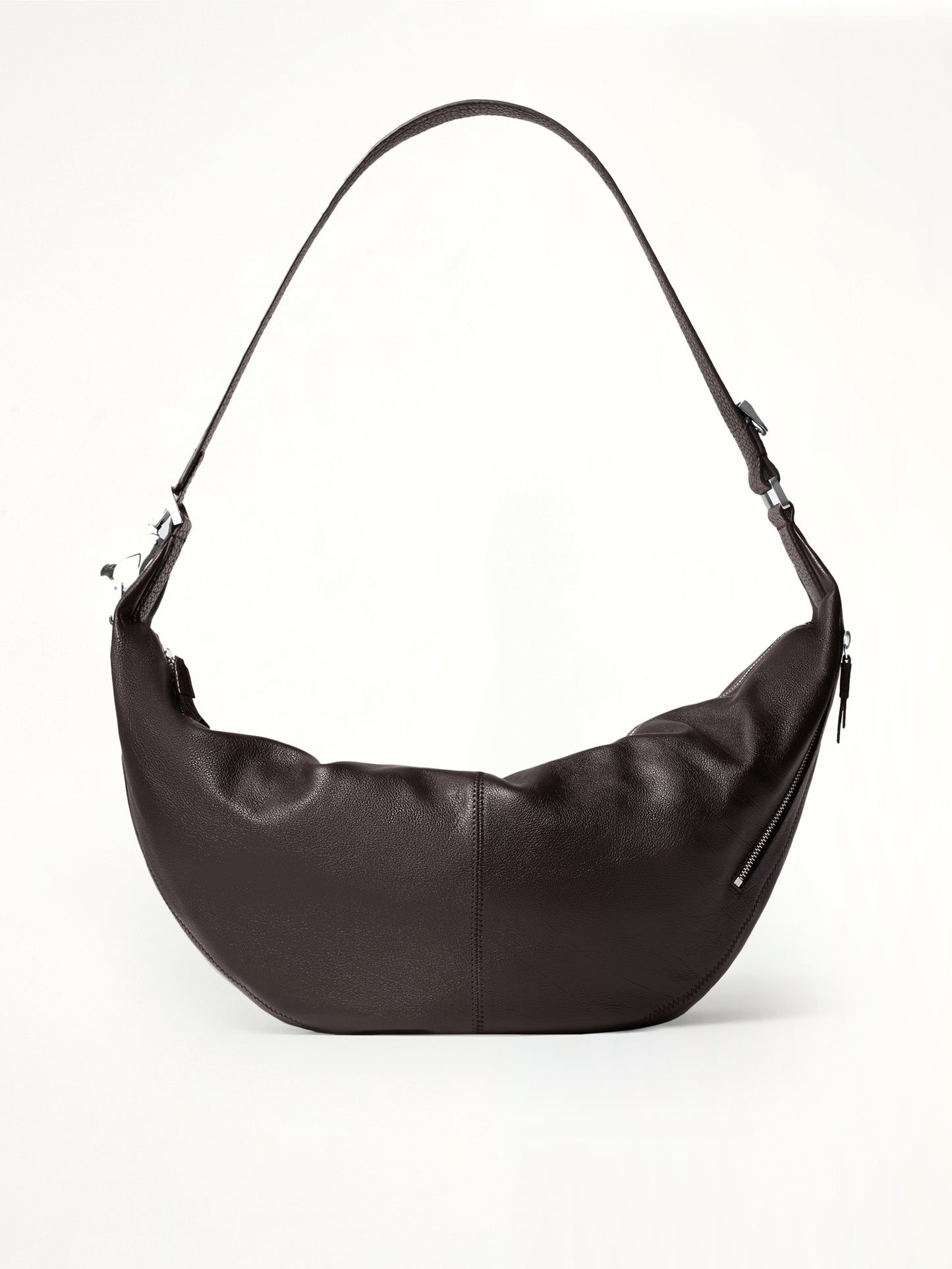 Quiver Clip Bag in Dark Chocolate