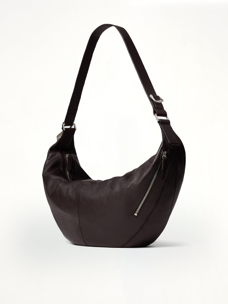Quiver Clip Grained Leather Bag in Dark Chocolate