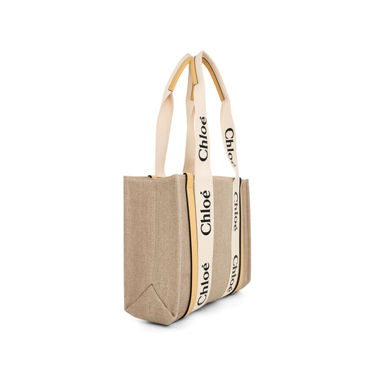 Medium Woody Tote Bag in Honey Gold