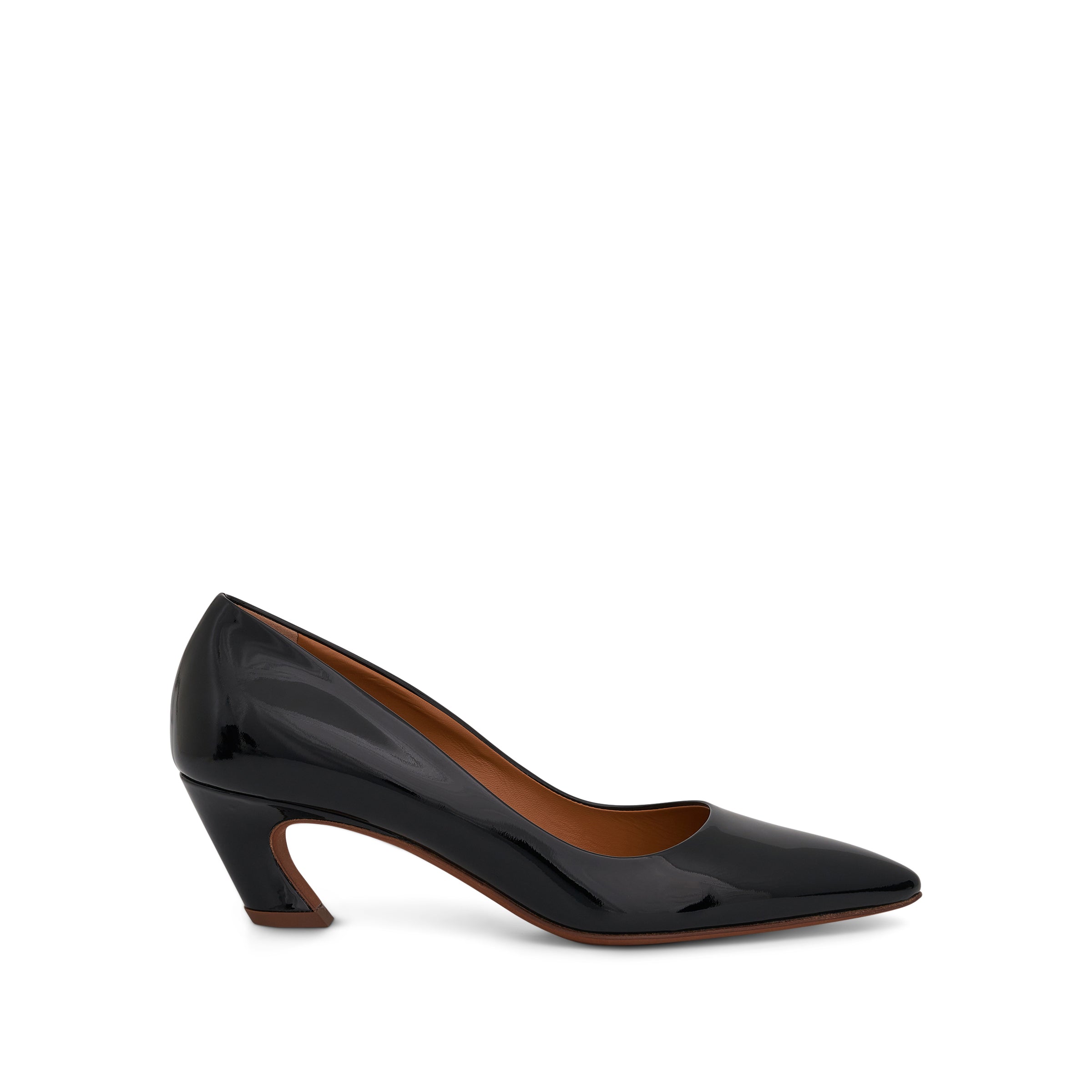 CHLOE Oli Pump in Black – MARAIS