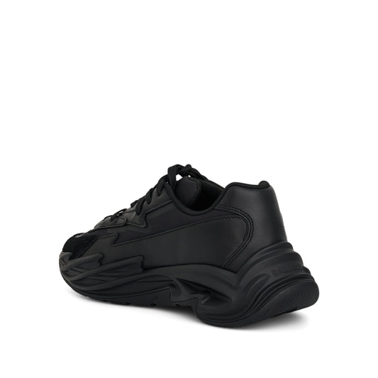 B-DR4G0N Low Sneaker in Black