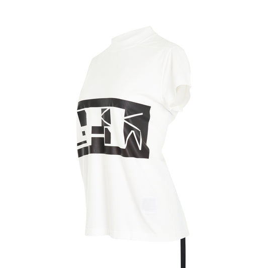 DRK Logo Small Level T-Shirt in Milk/Black