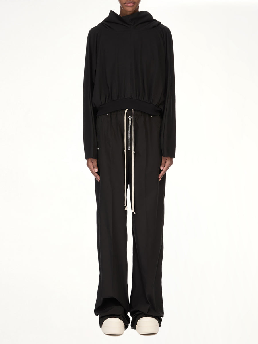Geth Belas in Black